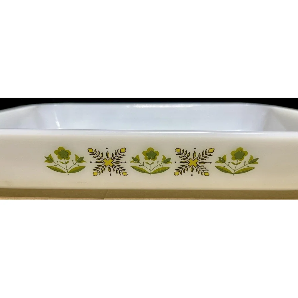 Vintage Anchor Hocking Fire-King Meadow Green‎ Oblong Baking Dish USA Milk Glass